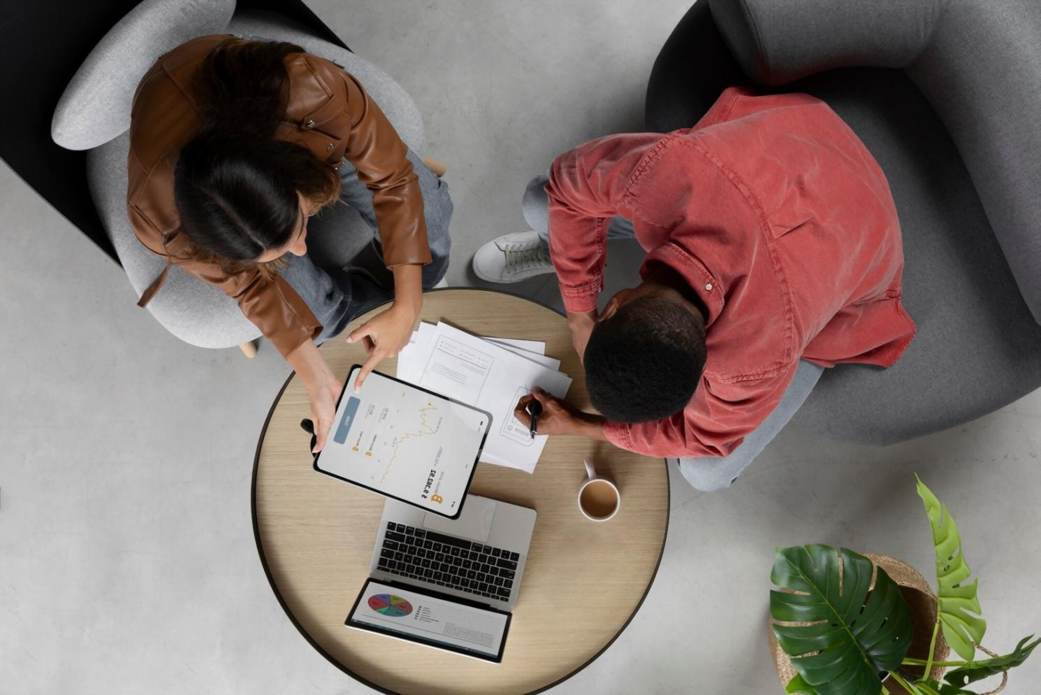 Sesión práctica de planificación financiera con emprendedores